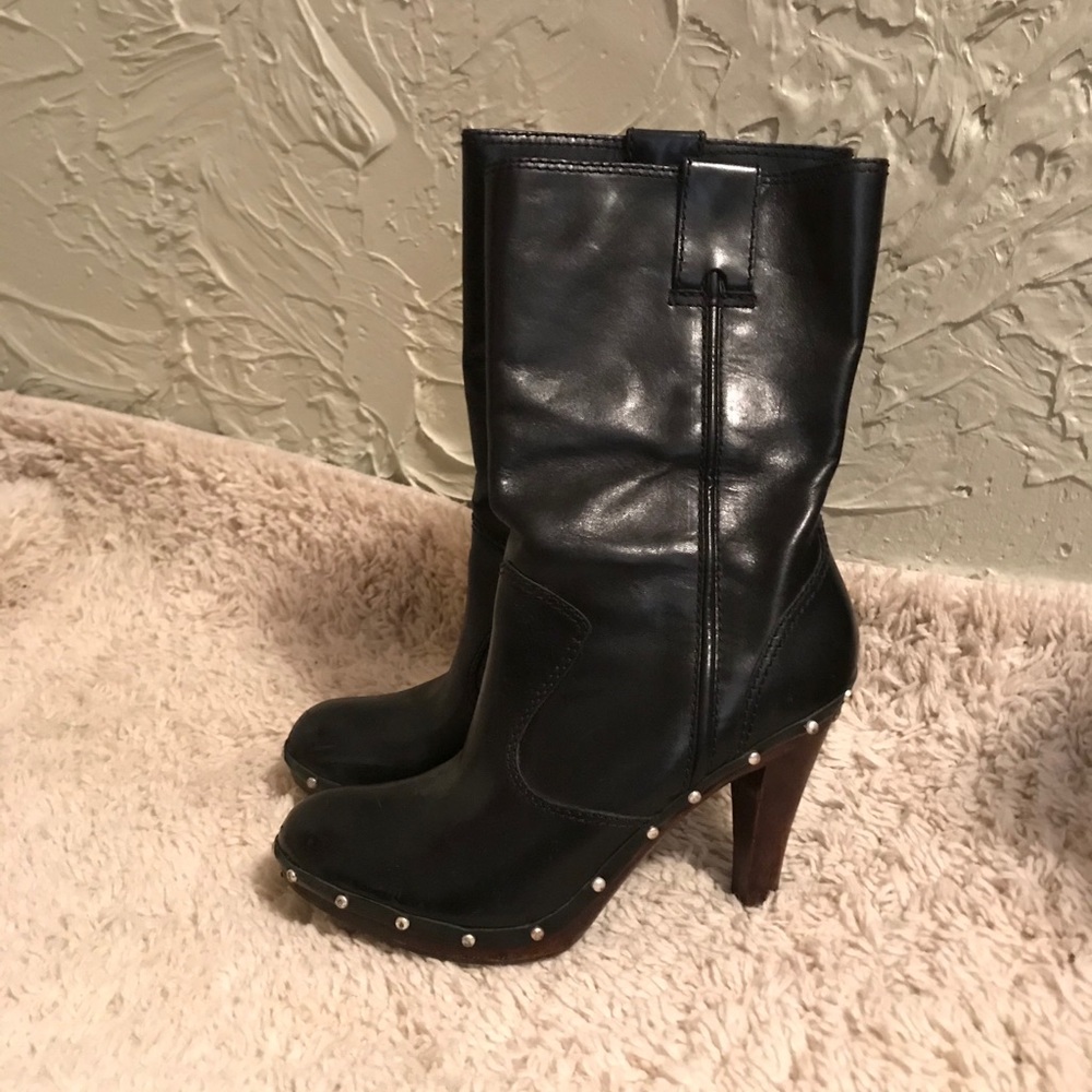 Michael Kors black leather boots